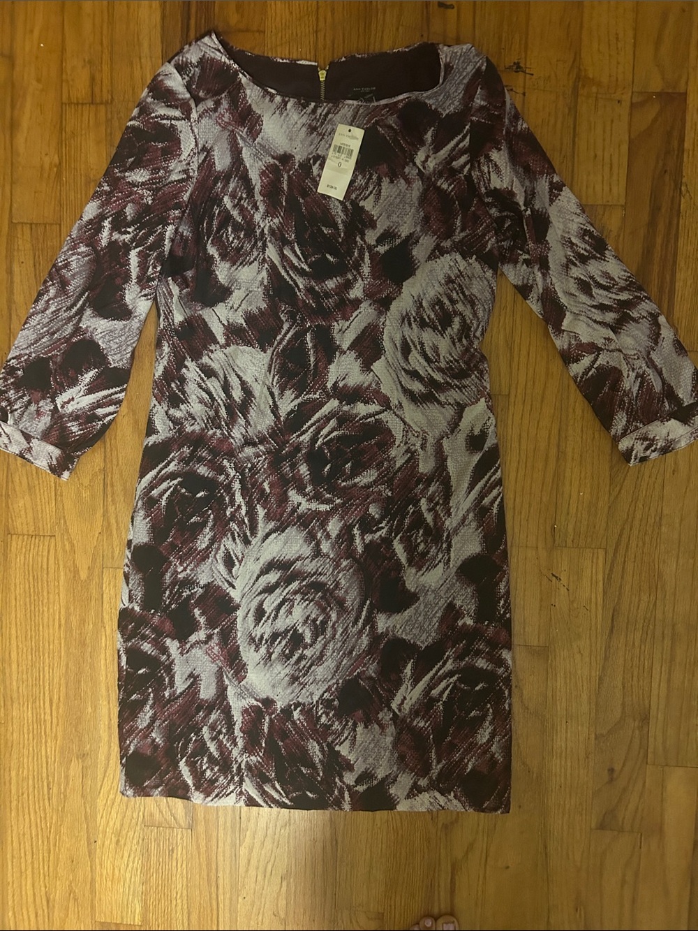 Ann Taylor Burgundy and Black Textured Dress
